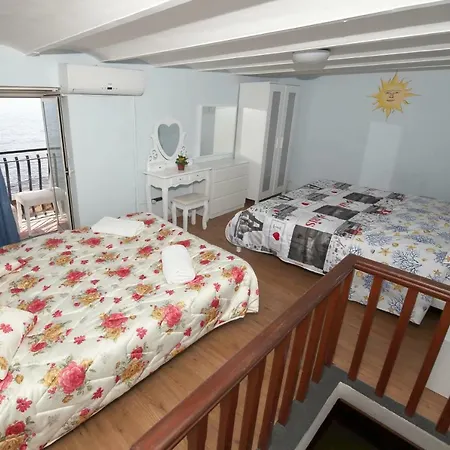 Taorminaxos 贾迪尼-纳克索斯