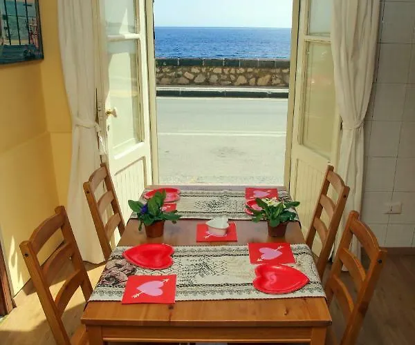 Taorminaxos Apartment *